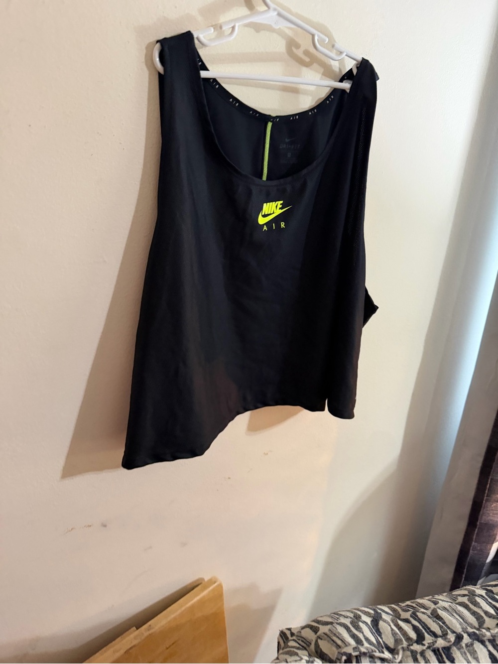Nike Black Tank Cropped Size 3x with Neon Yellow Logo